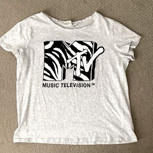H&M MTV logo graphic tee, size: M, color: black/white
